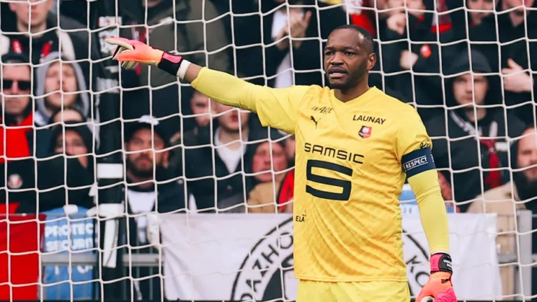 Steve Mandanda Terima Tawaran Lorient temp